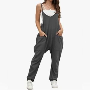 NWOT OUFEIYA Adjustable Strap Overall Romper Baggy Jumpsuit (Size: S, M)